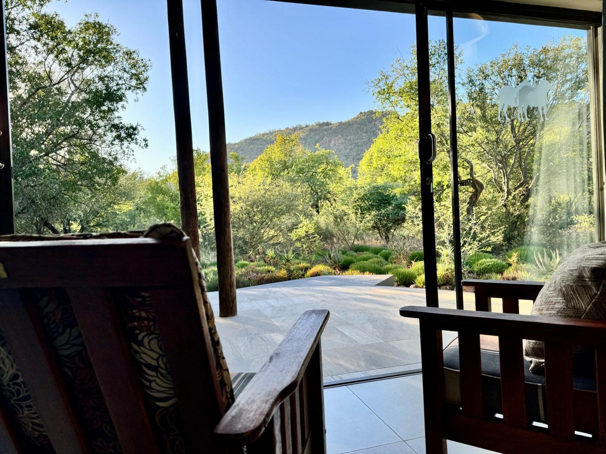 Pangolin Game Lodge - Self Catering, Incl 2 Game Drives Per Day Matlhagame Exterior photo