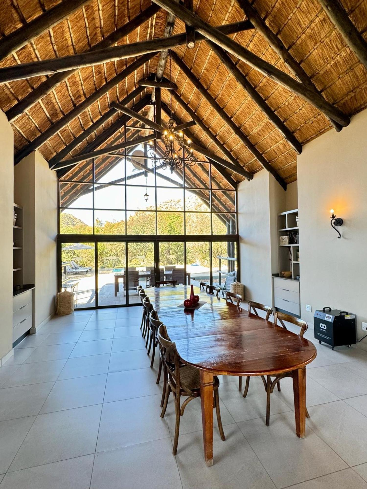 Pangolin Game Lodge - Self Catering, Incl 2 Game Drives Per Day Matlhagame Exterior photo