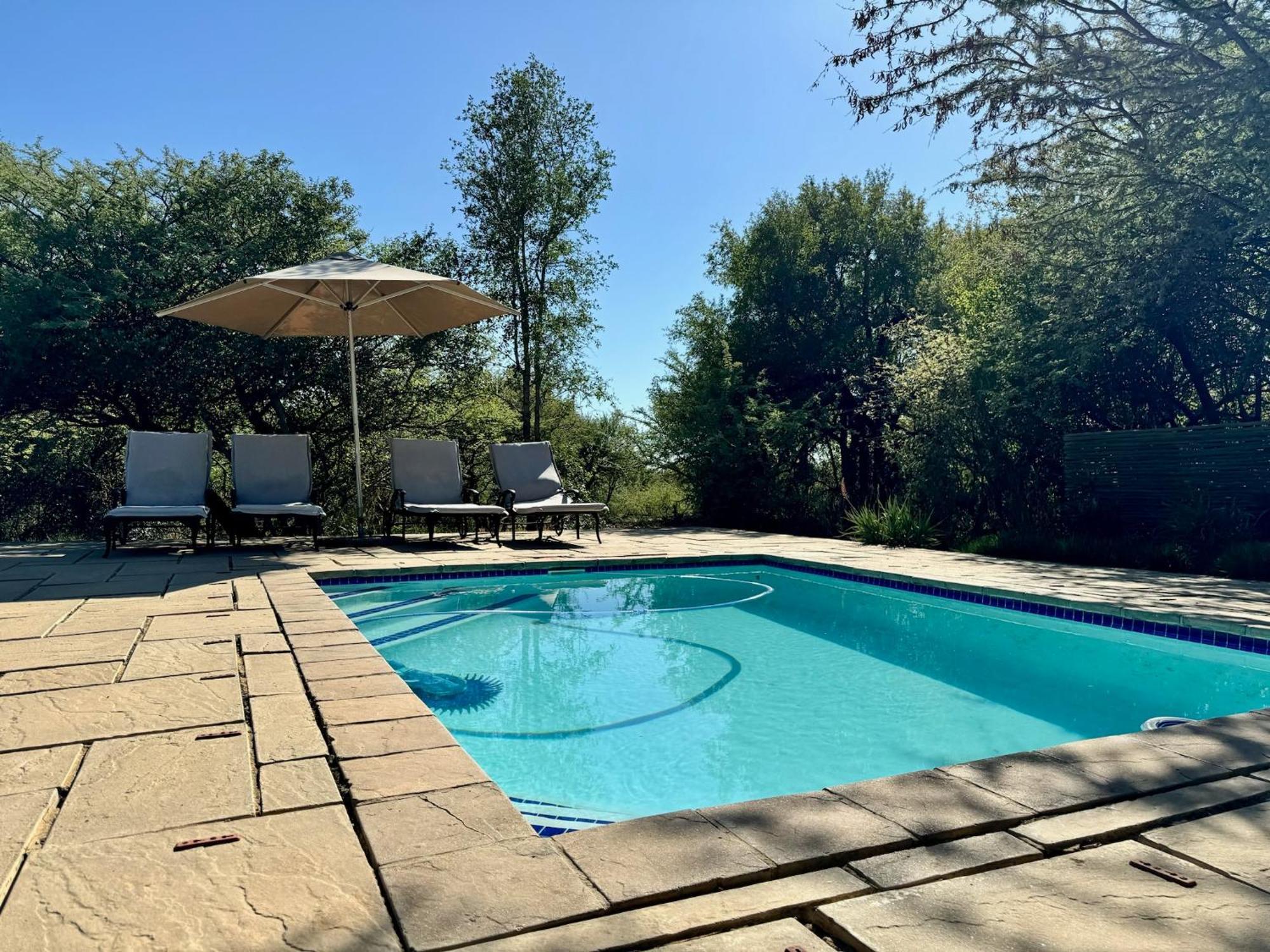 Pangolin Game Lodge - Self Catering, Incl 2 Game Drives Per Day Matlhagame Exterior photo